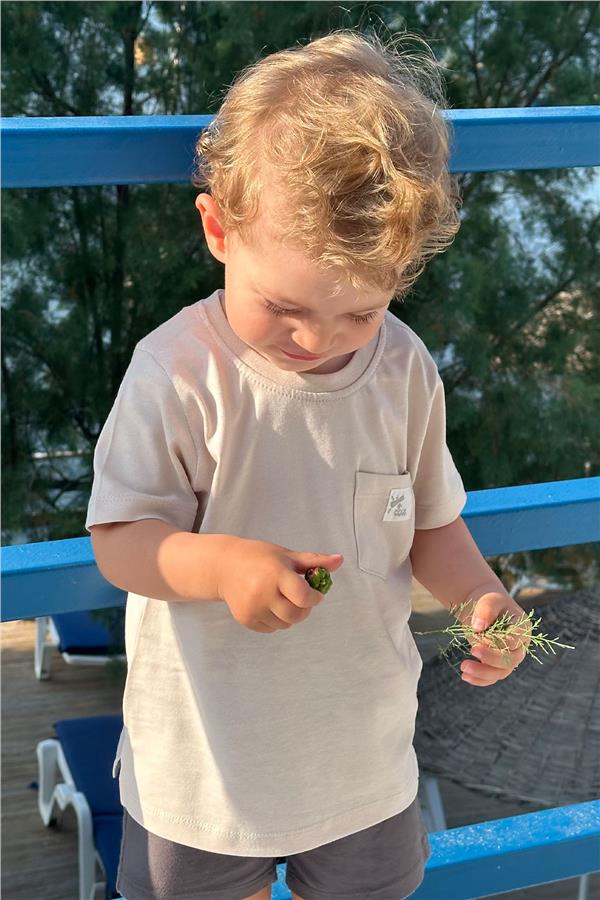 Boys' T-Shirt with Cool Text, Emblem, and Pockets, Beige (Ages 1.5-5)