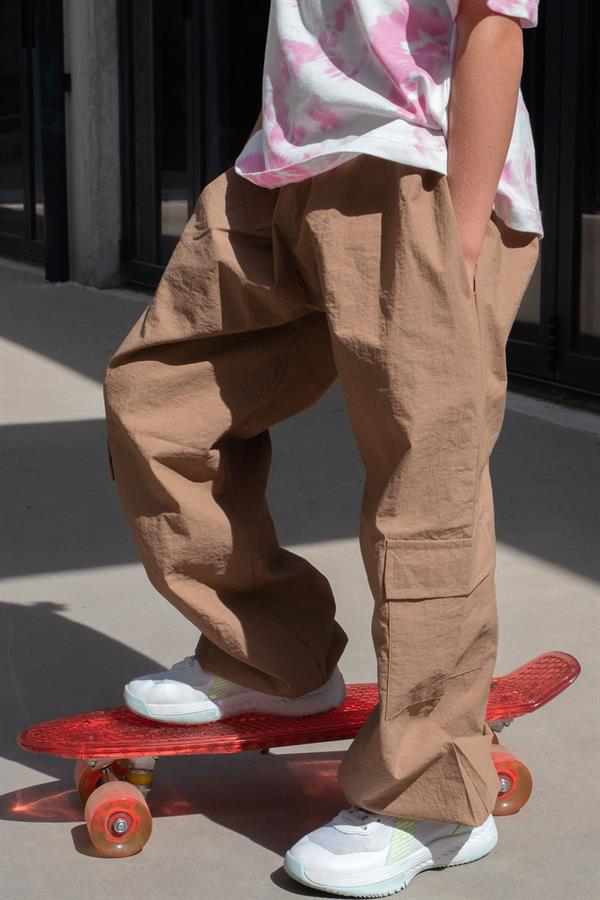 Girls' Parachute Jogger Pants with Cargo Pocket, Brown (Ages 7-12)